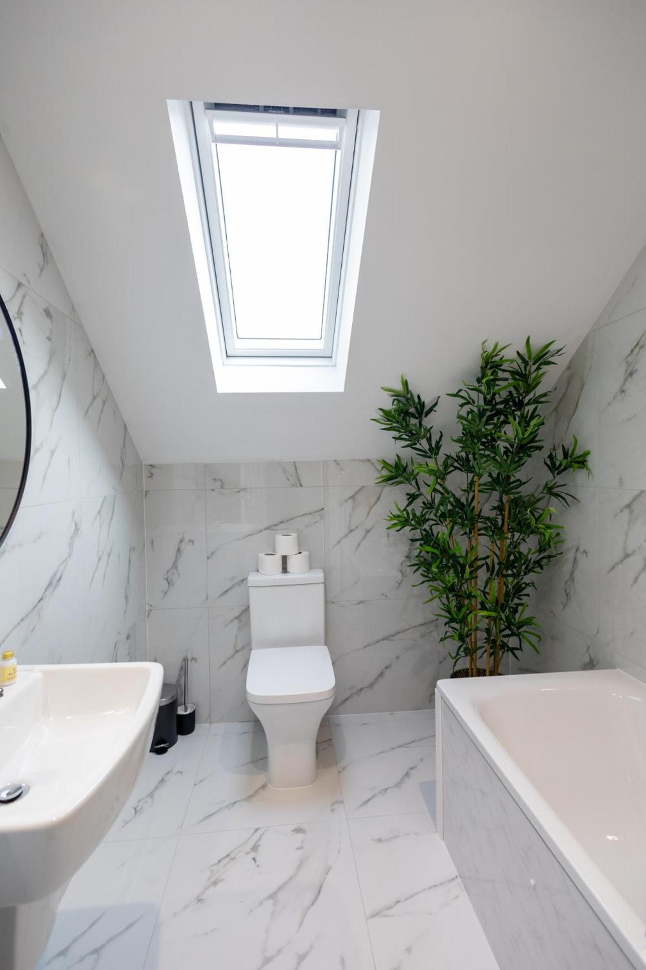Contemporary 3Br Flat In Watford Daire Watford  Dış mekan fotoğraf